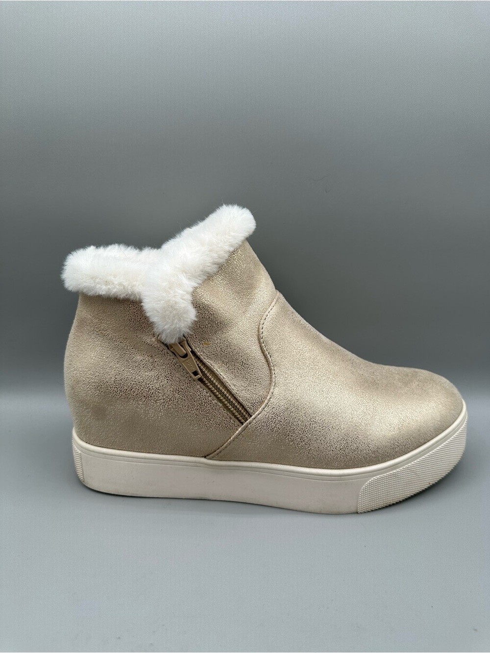 J/Slides Faux Fur Metallic Wedge Bootie Women 8 Cream